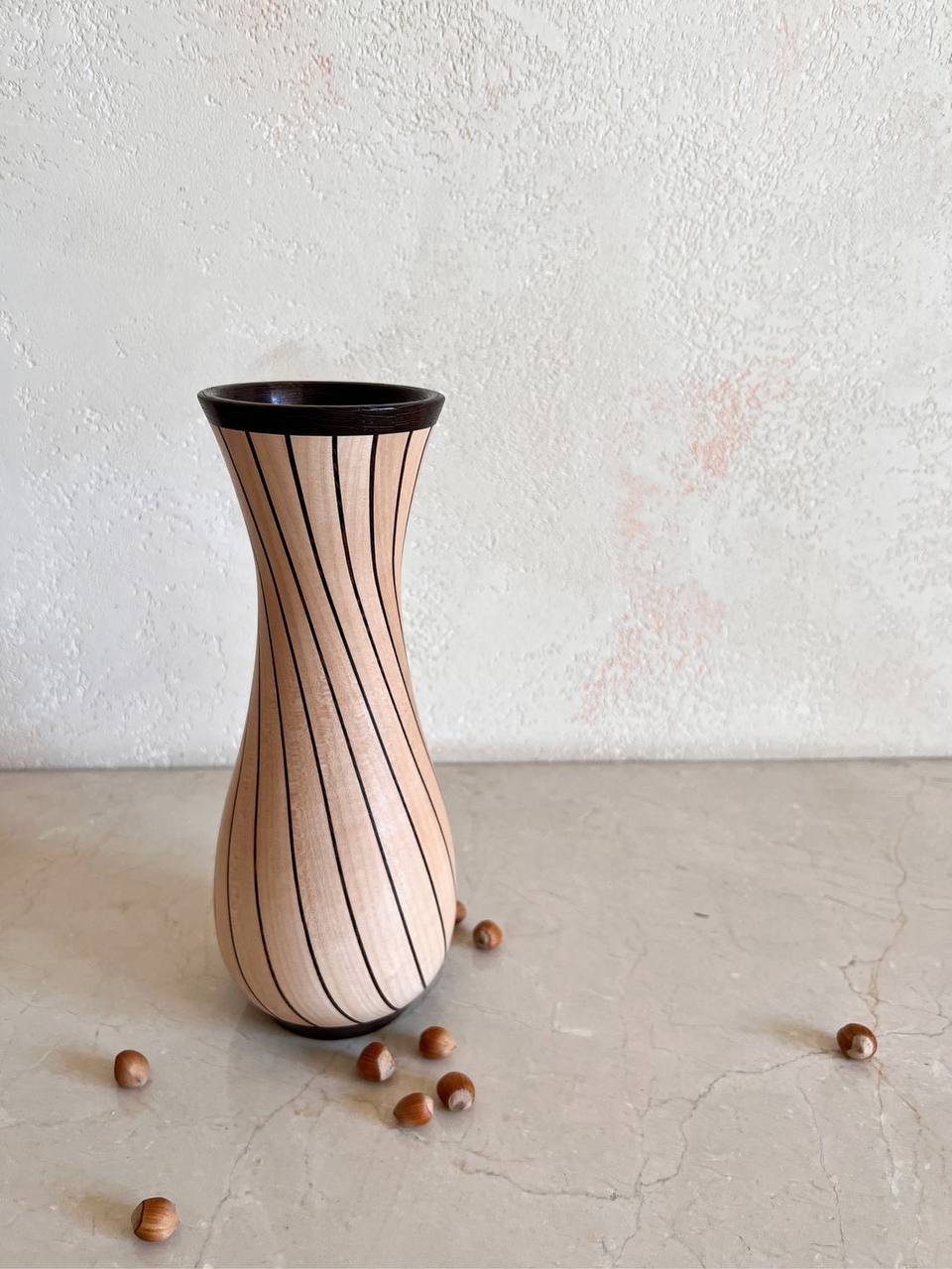 Linea Flow Vase